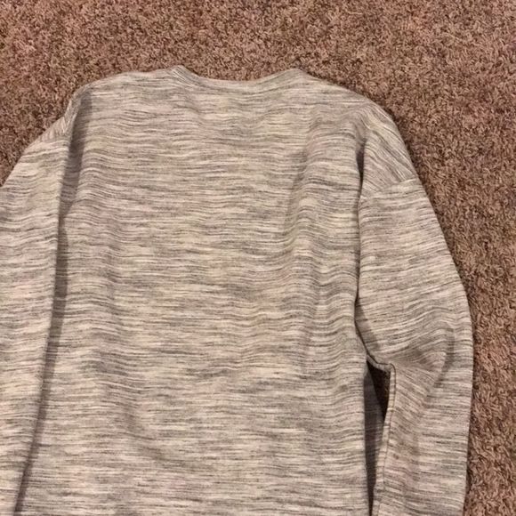 Women’s Reebok Heather Gray Pullover Sweatshirt S - Picture 8 of 8